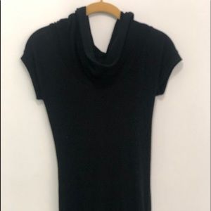 Pre owned sweater short sleeve